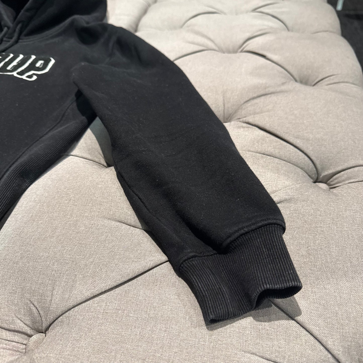 Geedup Play For Keeps Hoodie 'Black Black White' (Second hand)