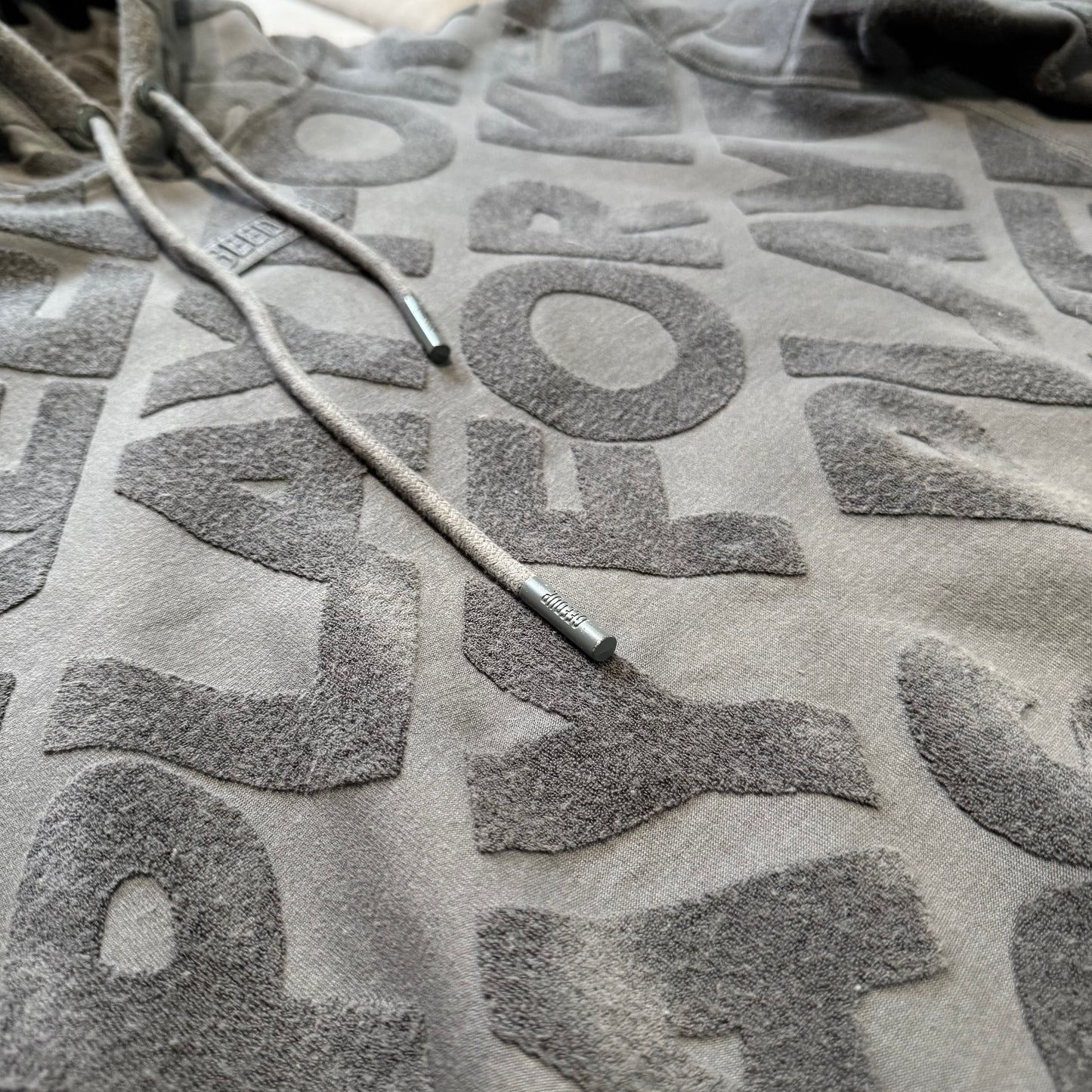 Geedup Monogram Play For Keeps Hoodie 'Ash Grey' (Second hand)