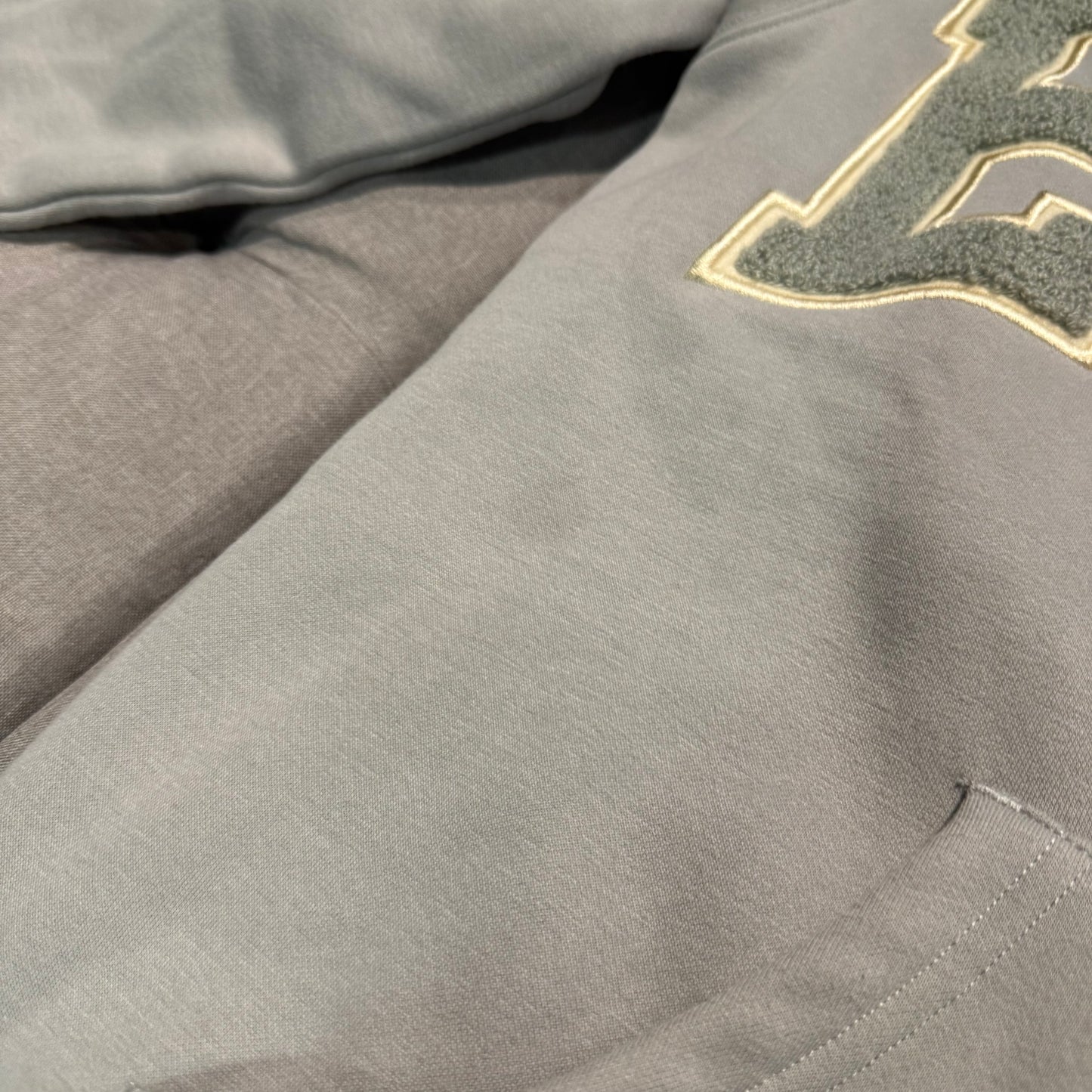Geedup Team Logo Hoodie 'Grey Gold' (Second hand)