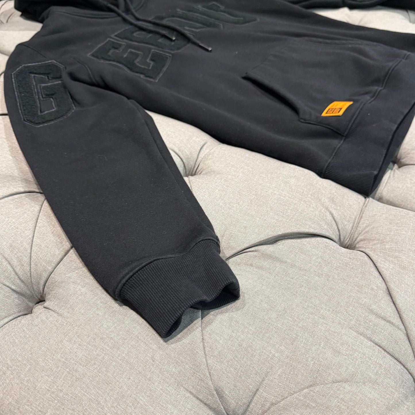 Geedup Team Logo Hoodie 'Blackout' (Second hand)