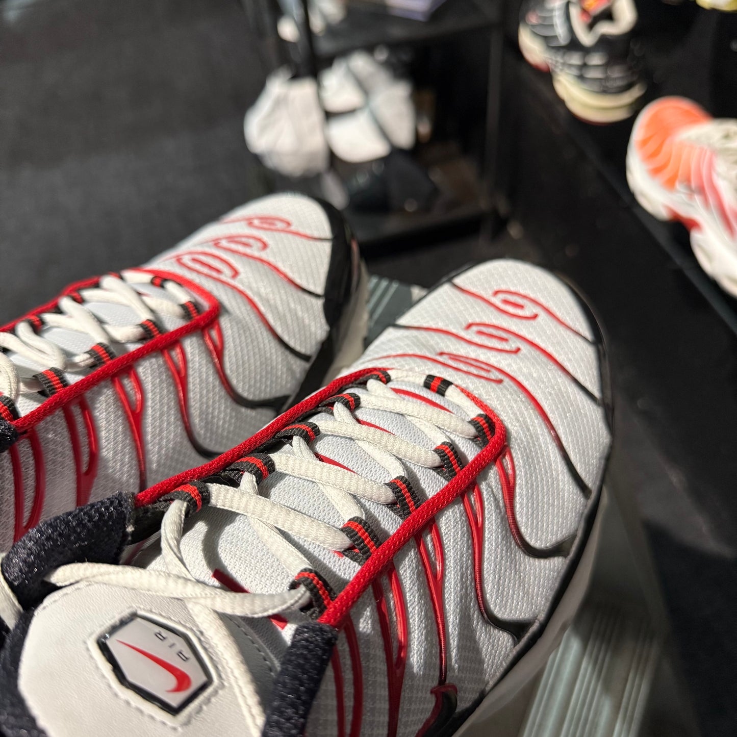 Nike Air Max Plus 'TN' Pure Platinum University Red (Second hand)