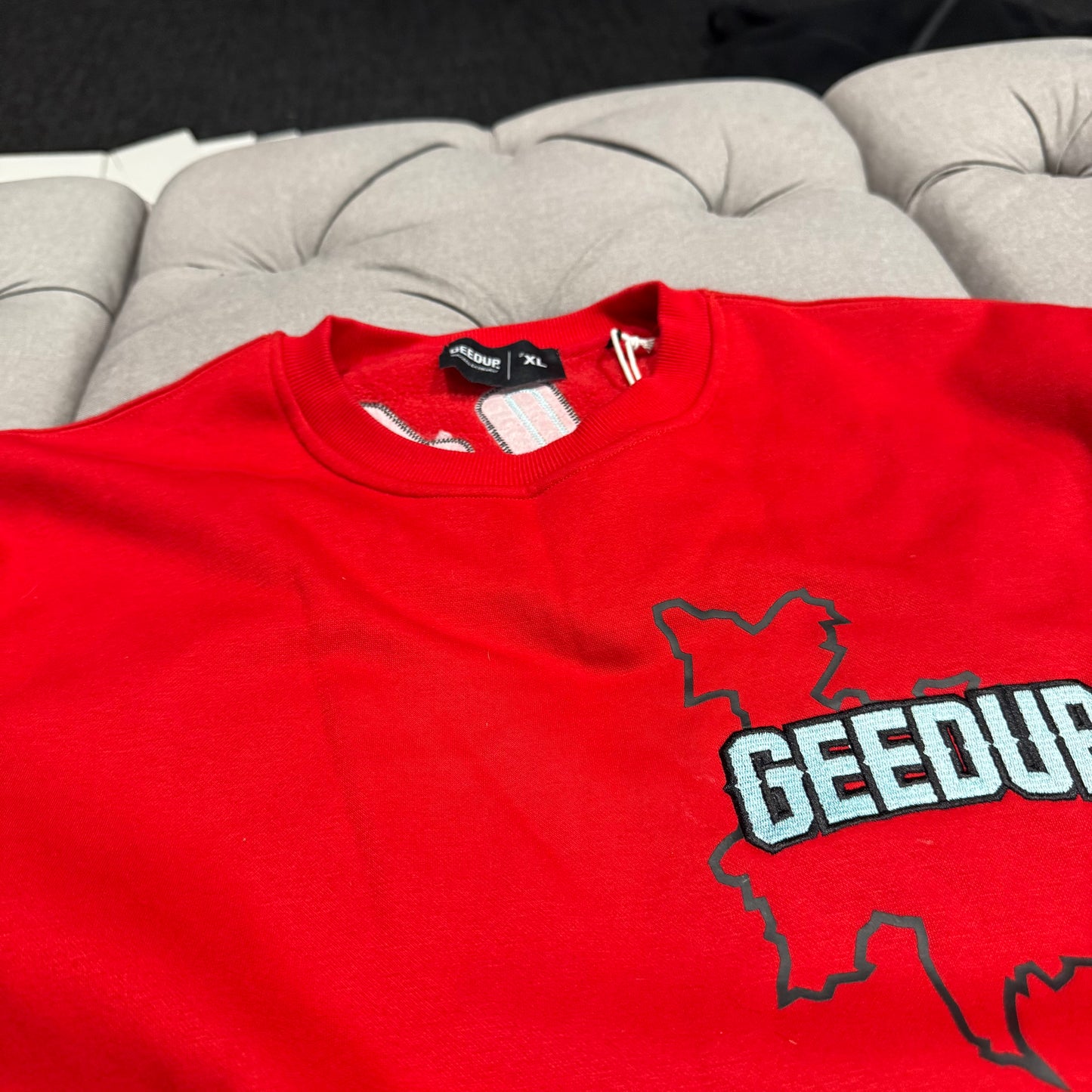 Geedup Proud To Be A Problem Crewneck 'Red' (Second hand)