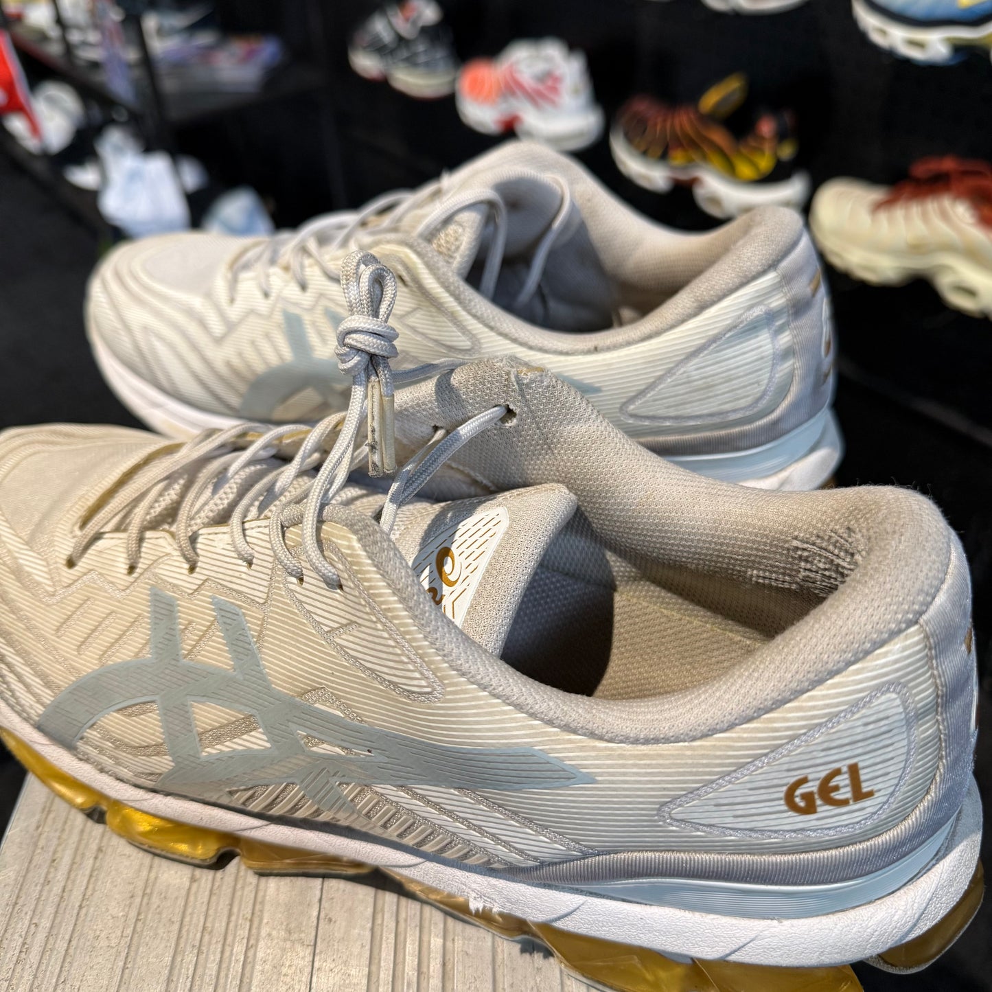Asics Gel Quantum 360 VII 'White/Pure Gold' (Second hand)