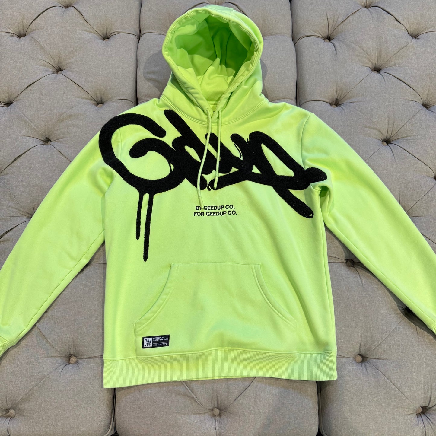 Geedup Handstyle Hoodie ‘Pastel Green Black’ (Second hand)