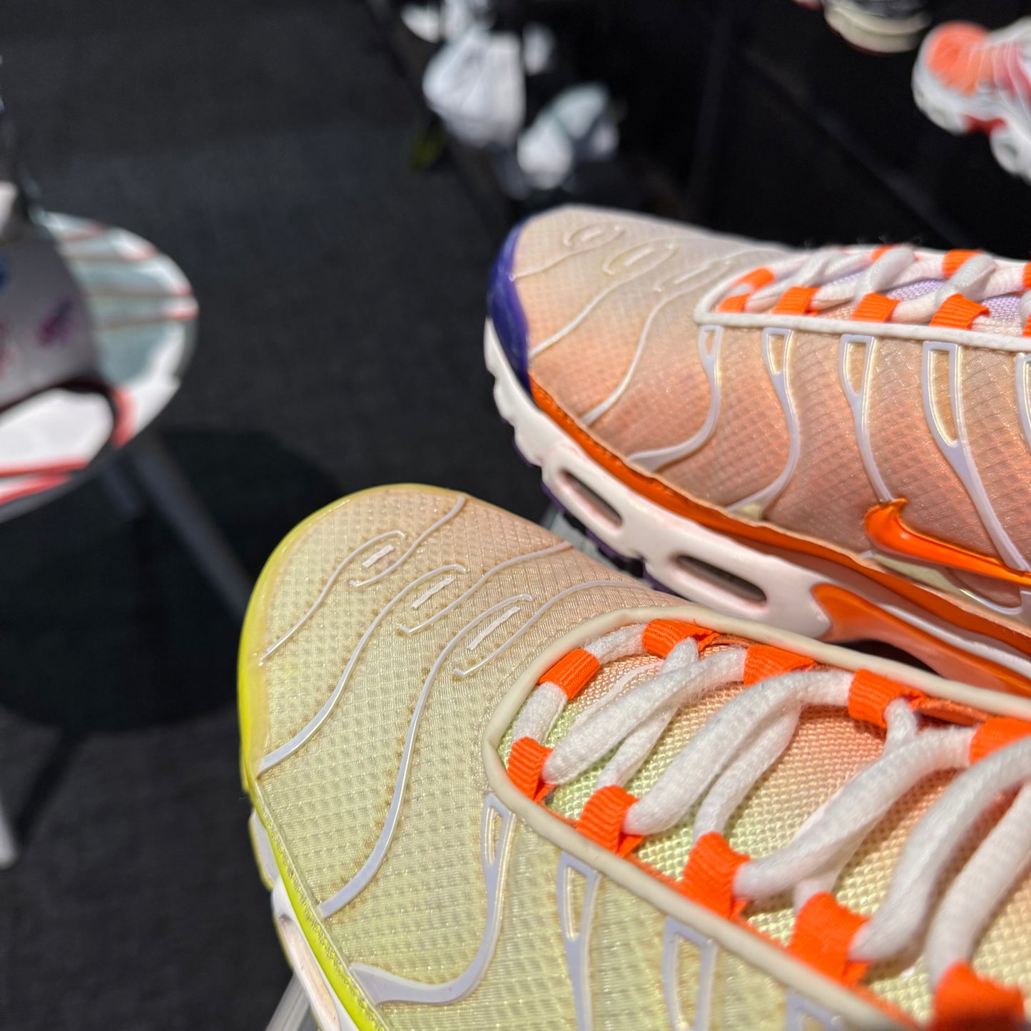 Nike Air Max Plus 'TN' Light Colour Flip (Second hand)
