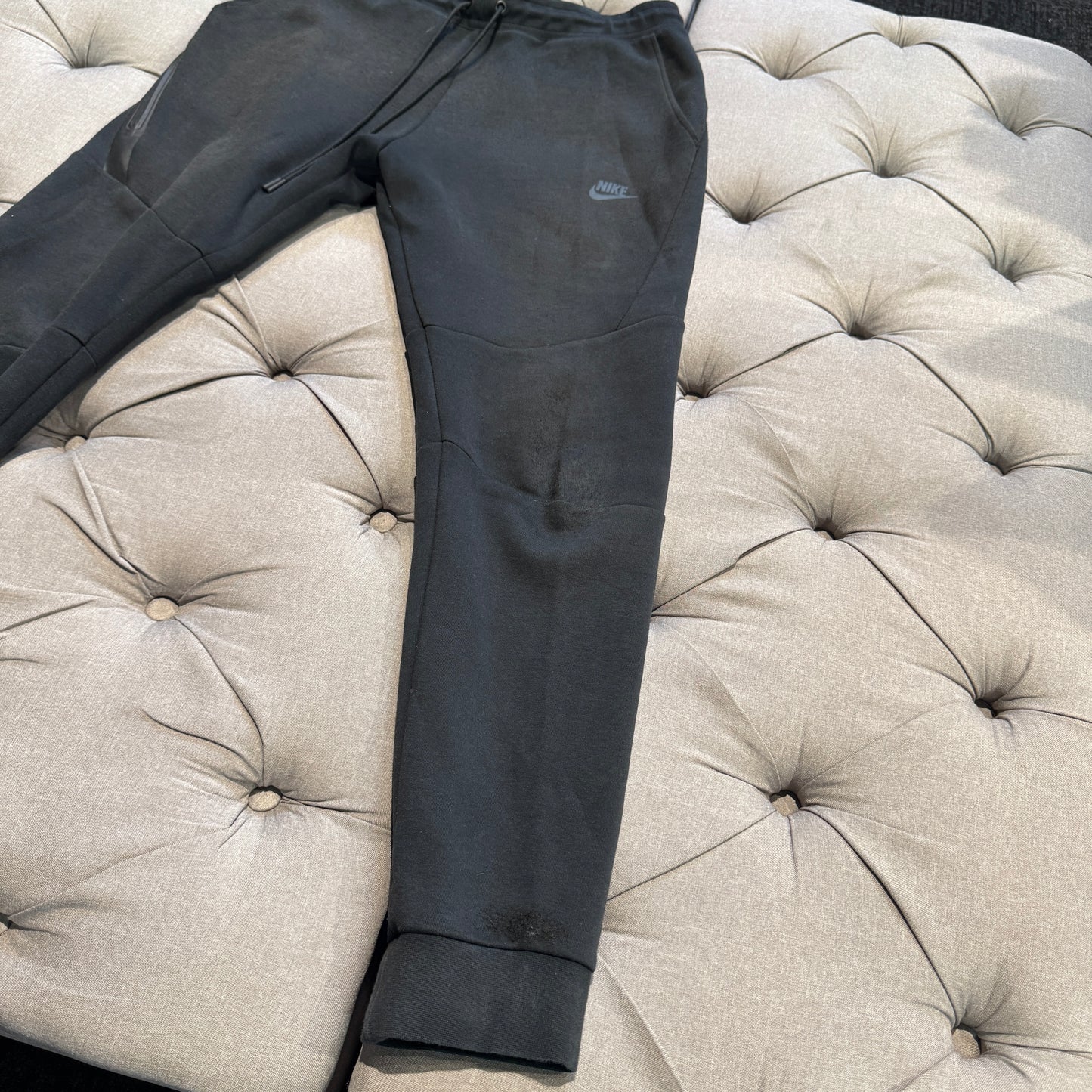 Nike Tech Fleece Track Pants 'Black' (Second hand)