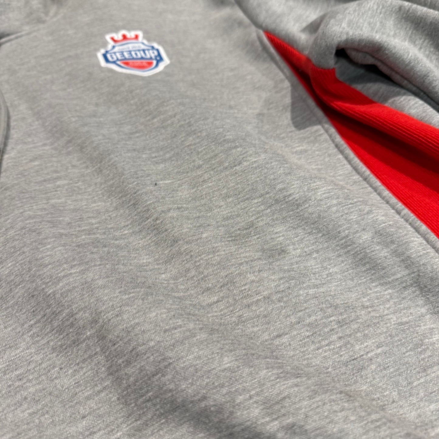 Geedup Since 2010 Emblem Logo Hoodie 'Grey' (Second hand)