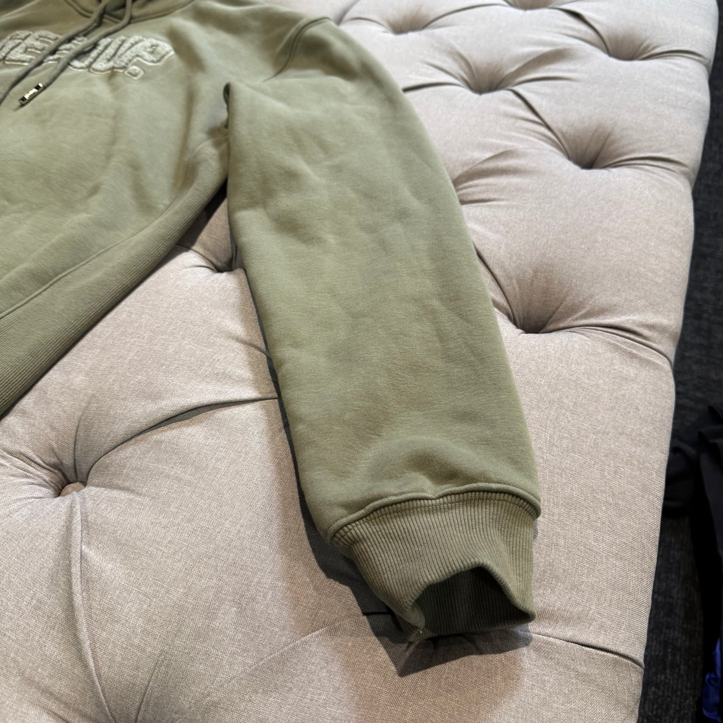 Geedup Play For Keeps Hoodie 'Olive' (Second hand)