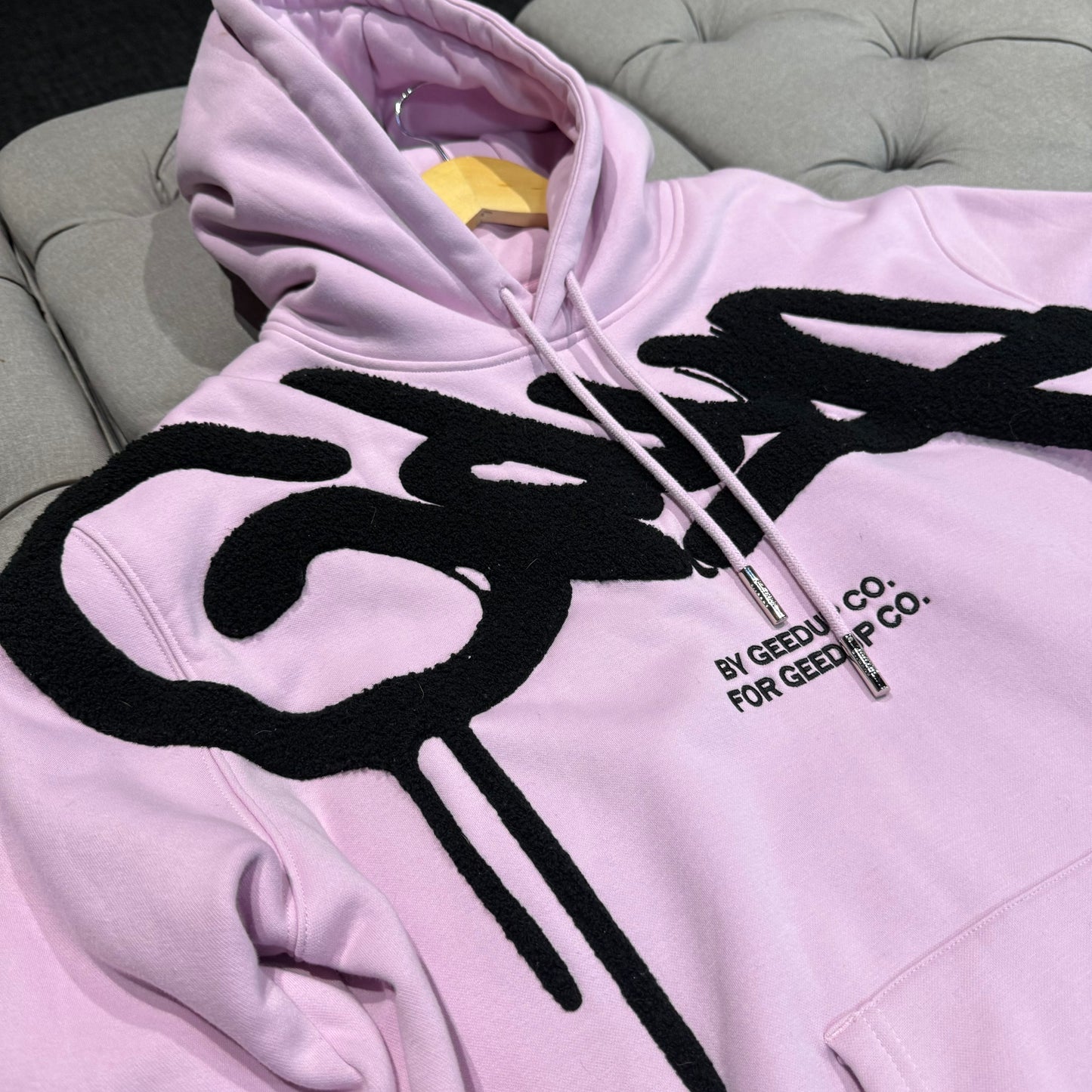 Geedup Handstyle Hoodie 'Lavender Black' (Second hand)