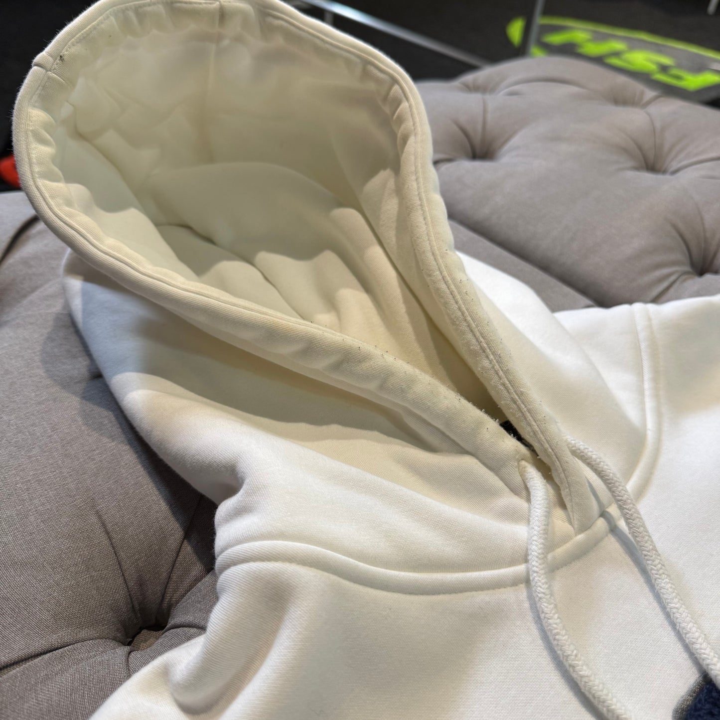 Geedup Play For Keeps Hoodie 'White Navy Blue' (Second hand)