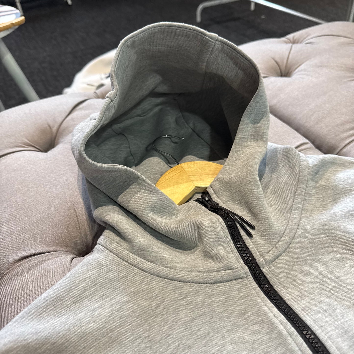 Nike Tech Fleece Jacket 'Grey' (Second hand)