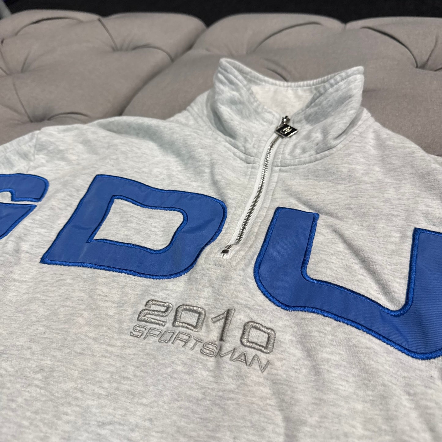 Geedup Since 2010 Sportsman Quarter Zip ‘White Marle Blue’