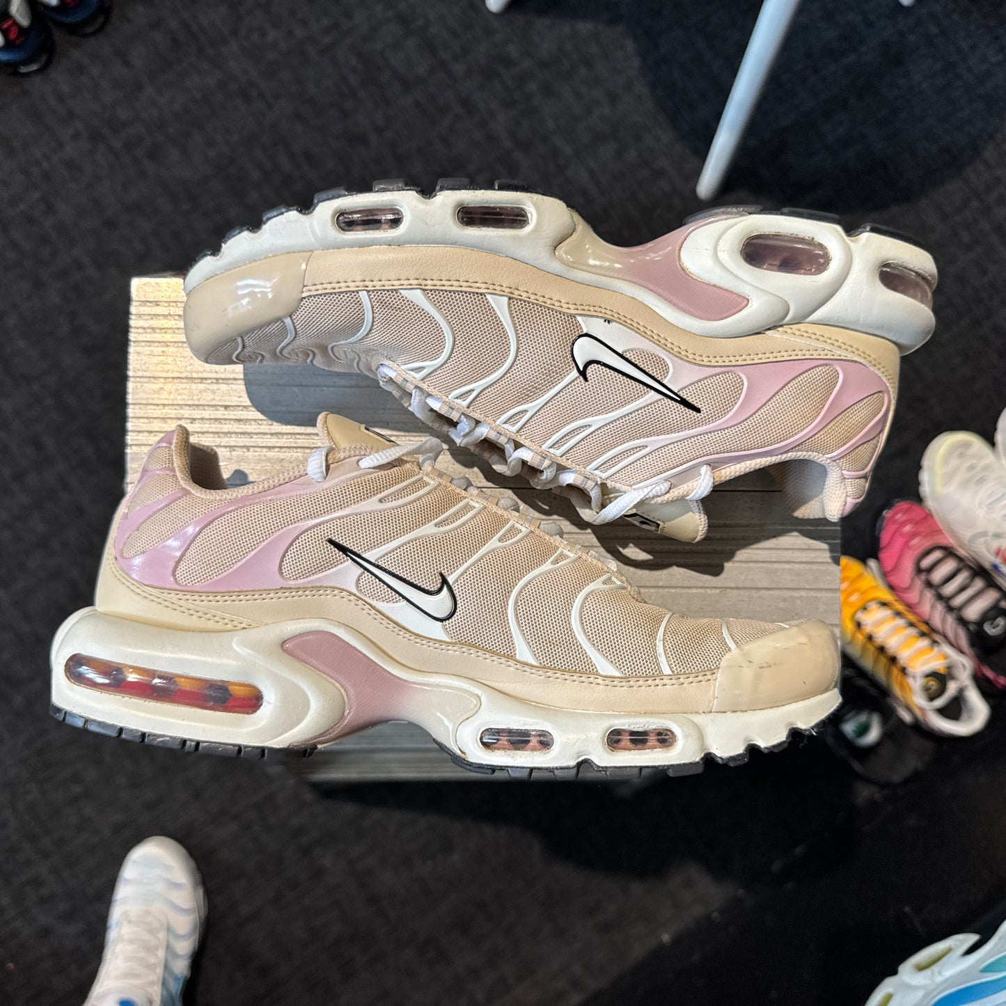 Nike Air Max Plus TN 'Sandrift Pink Oxford' (Second hand)