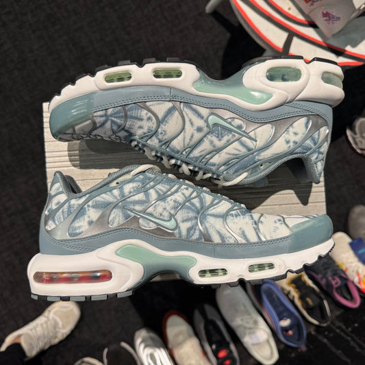 Nike Air Max Plus TN 'Light Palm Pack Green' (Second hand)