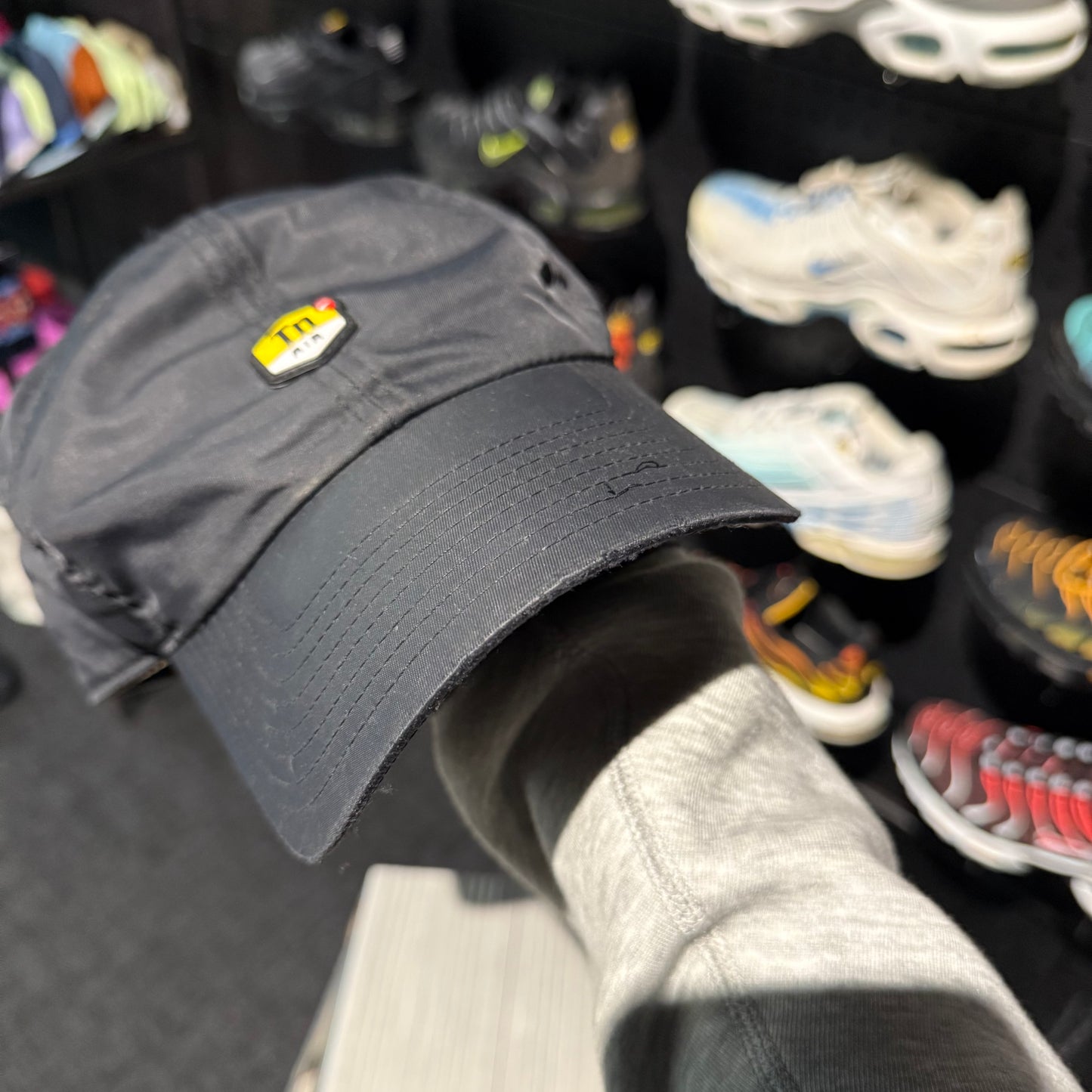Nike Heritage 86 Air Max Plus TN Cap ‘Black' (Second Hand)