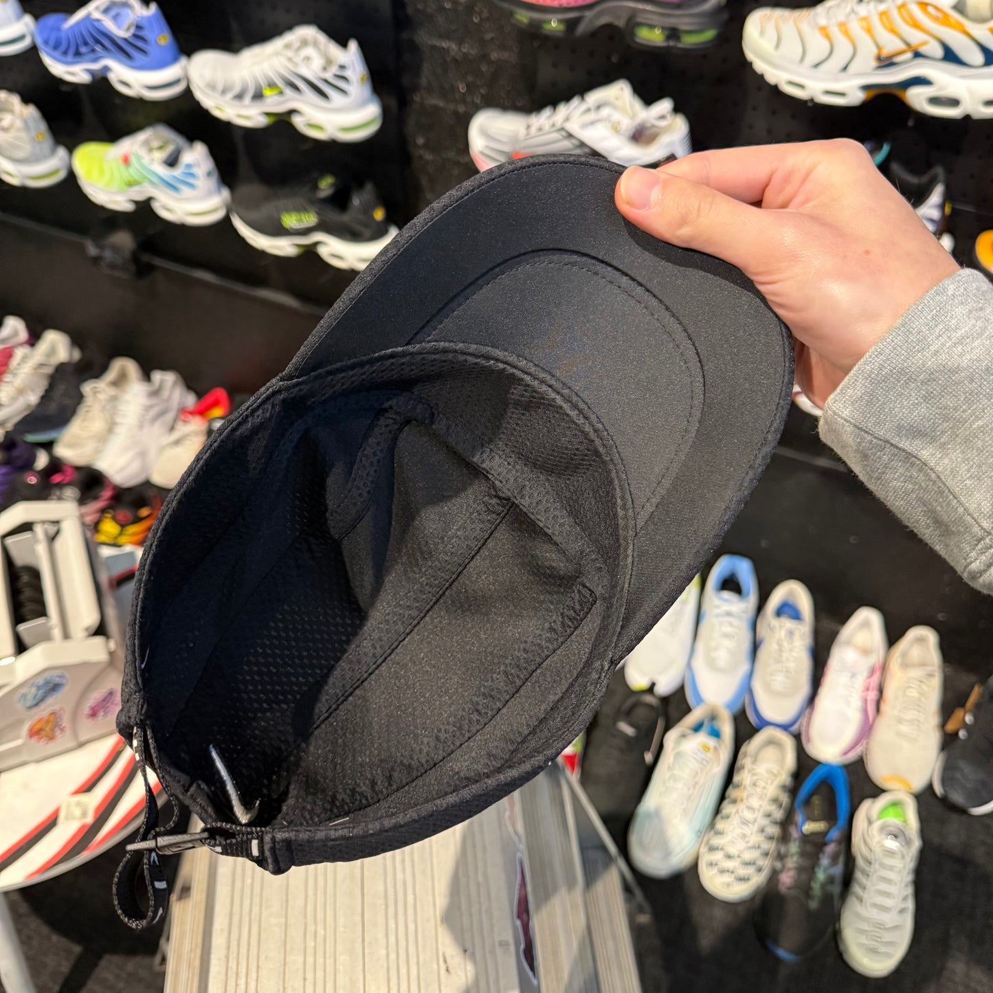 Nike Air Mesh Tailwind Drifit Running Hat 'Black' (Second hand)