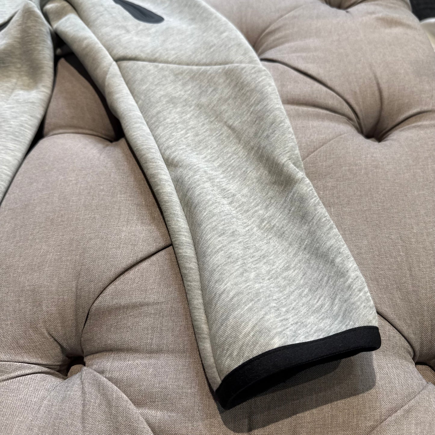 Nike Tech Fleece Jacket 'Grey' (Second hand)