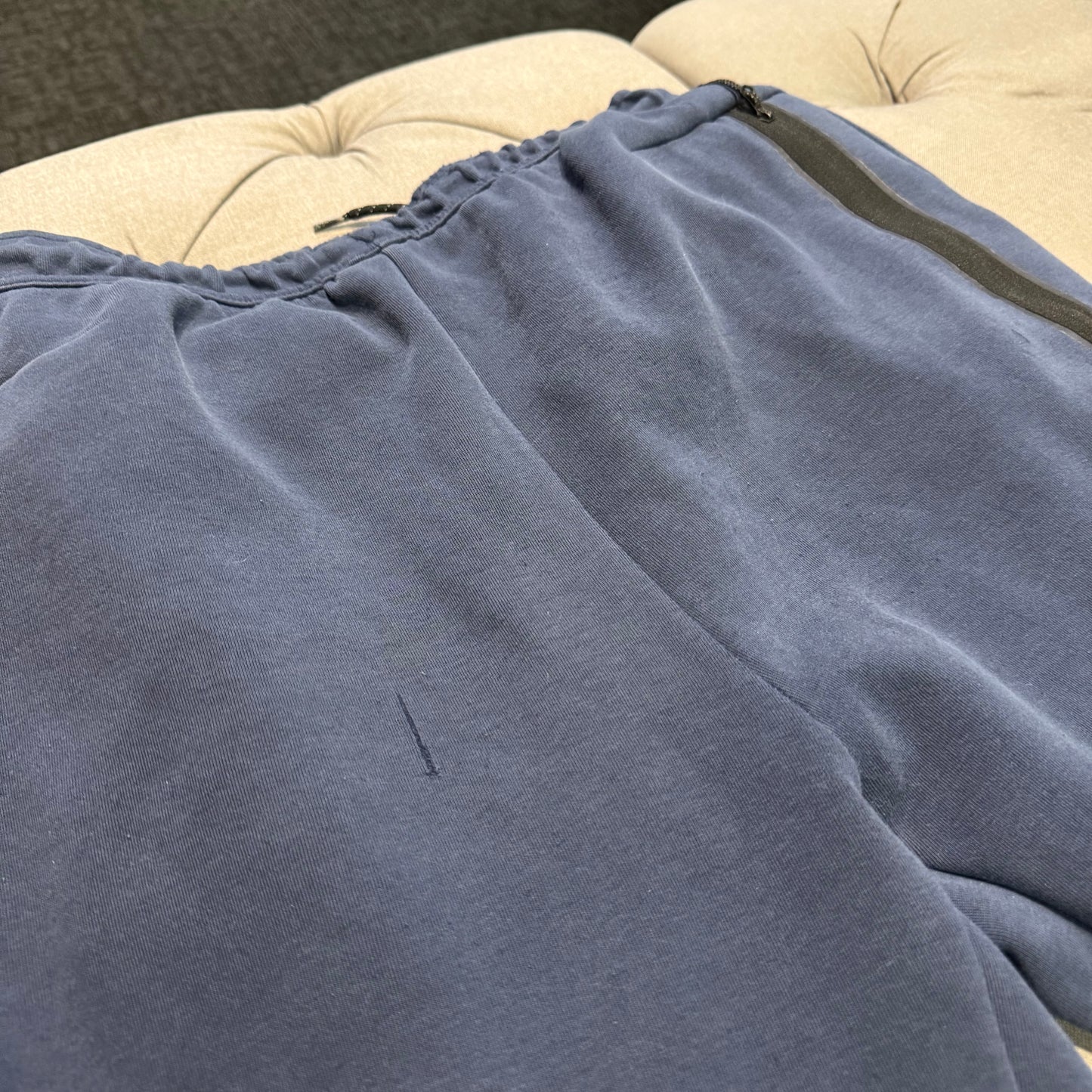 Nike Tech Fleece Track Pants 'Navy' (Second hand)
