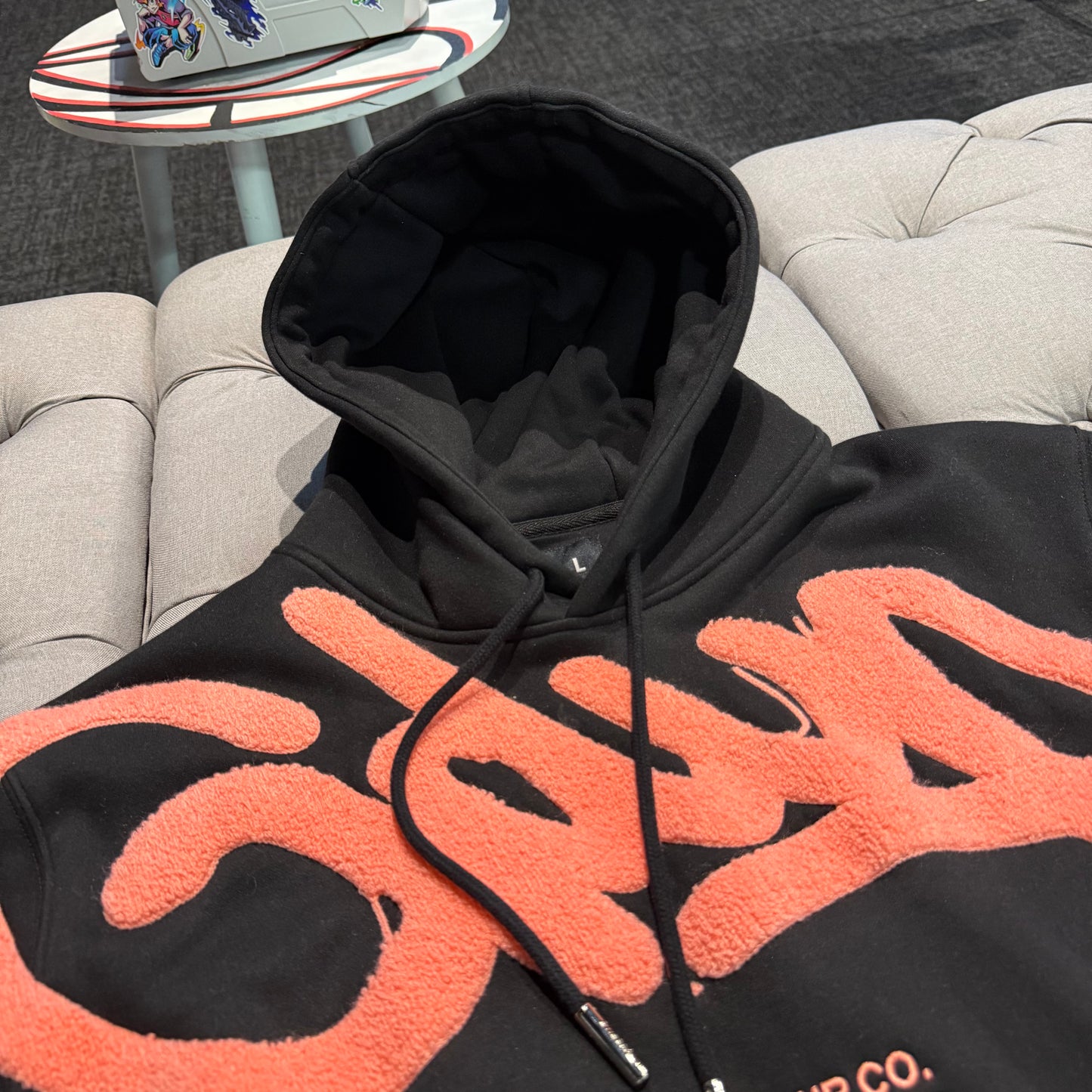 Geedup Handstyle Hoodie 'Black Peach' (Second hand)