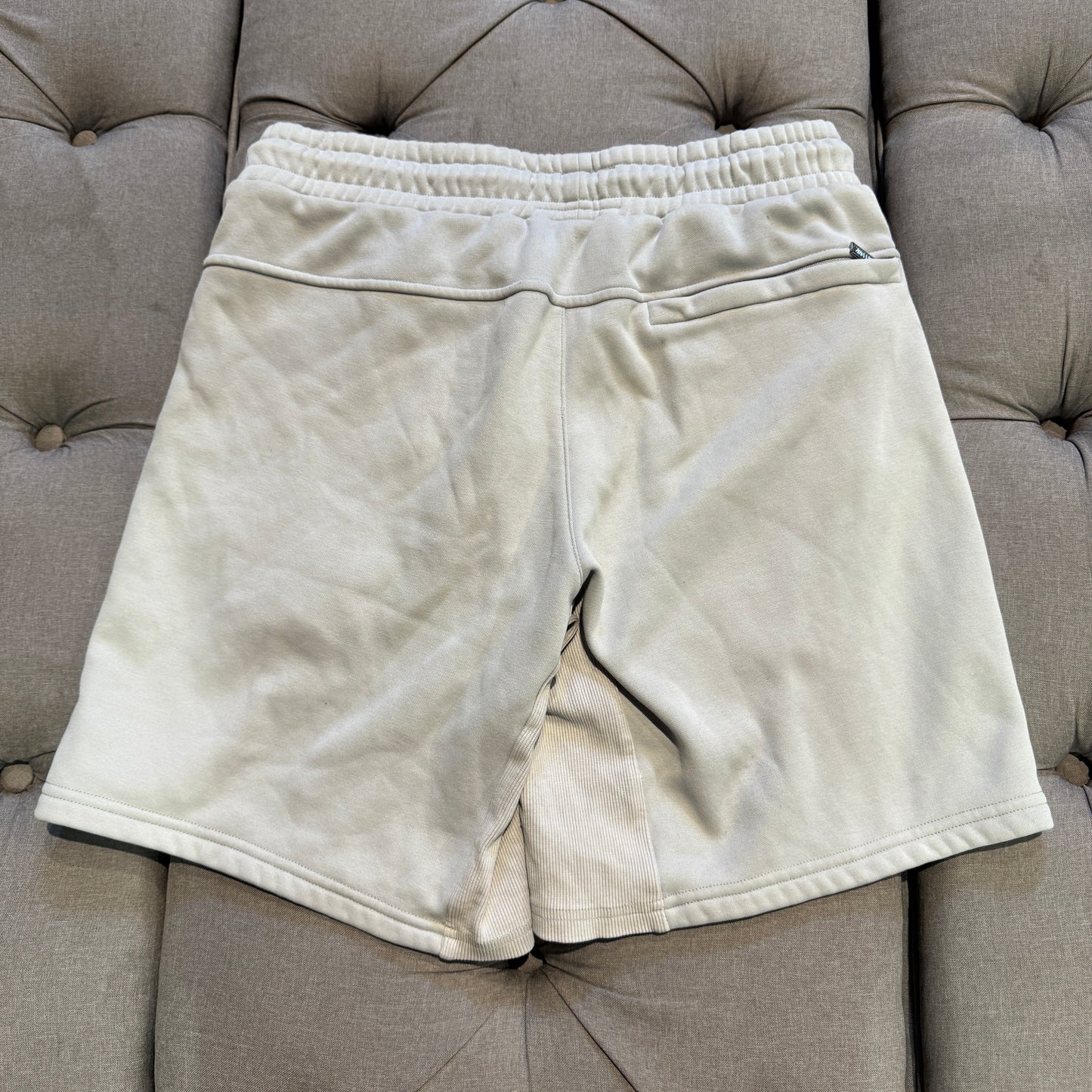 Geedup Stitched Team Logo Shorts 'Grey White' (Second hand)