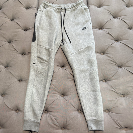 Nike Tech Fleece Track Pants 'Grey' (Second hand)
