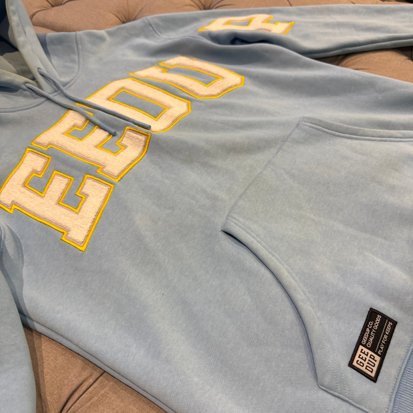Geedup Team Logo Hoodie 'Sky Blue Yellow' (Second hand)