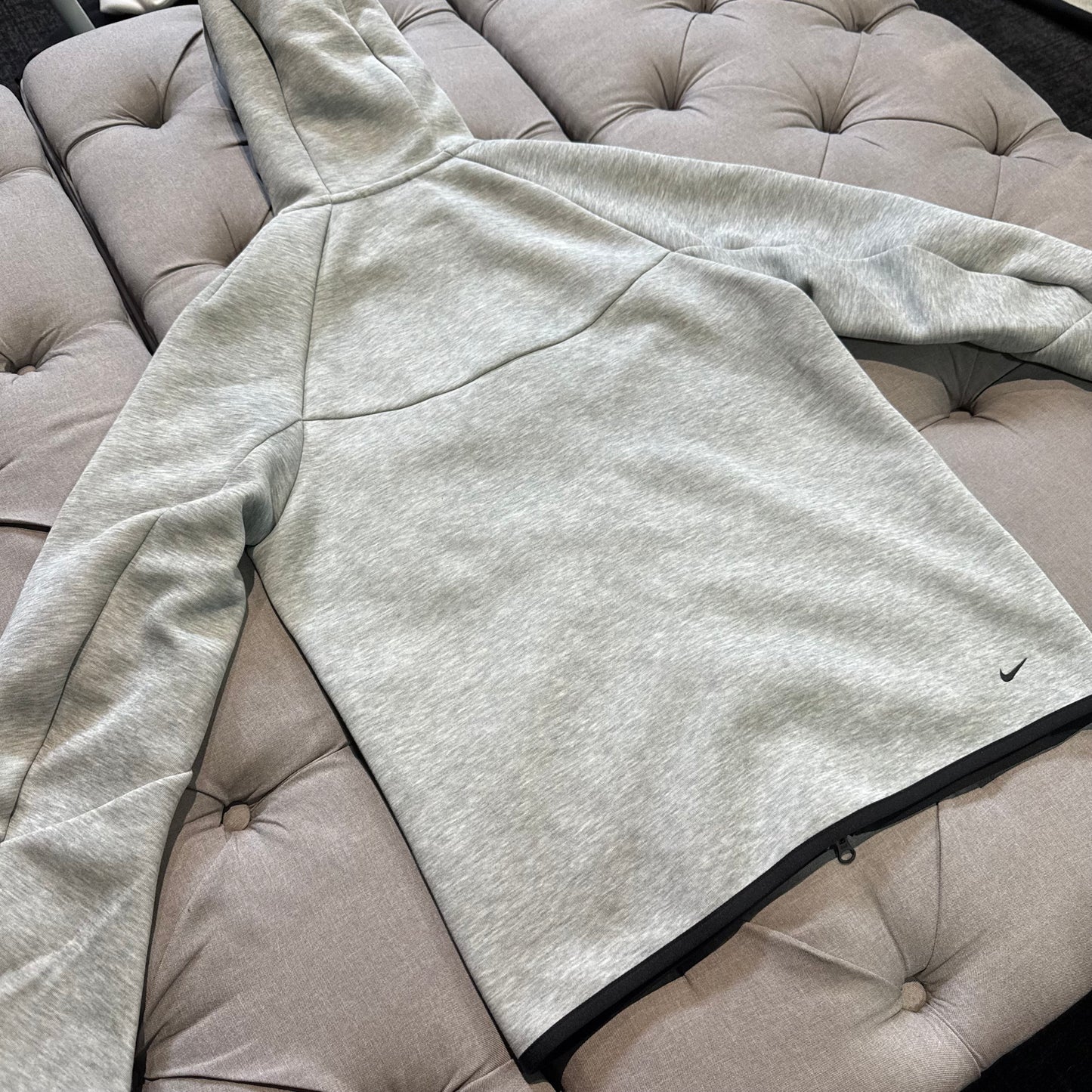 Nike Tech Fleece Jacket 'Grey' (Second hand)