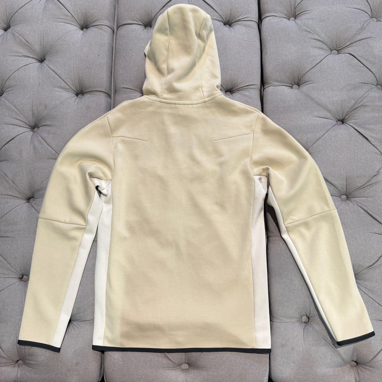 Nike Tech Fleece Jacket 'Butter Cream' (Second hand)