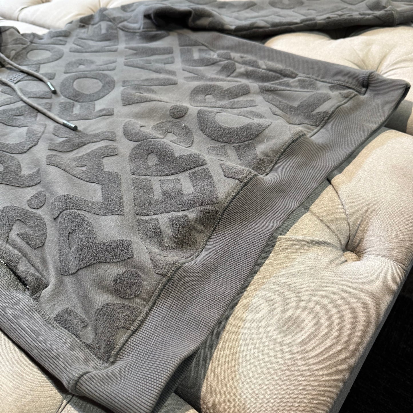 Geedup Monogram Play For Keeps Hoodie 'Ash Grey' (Second hand)