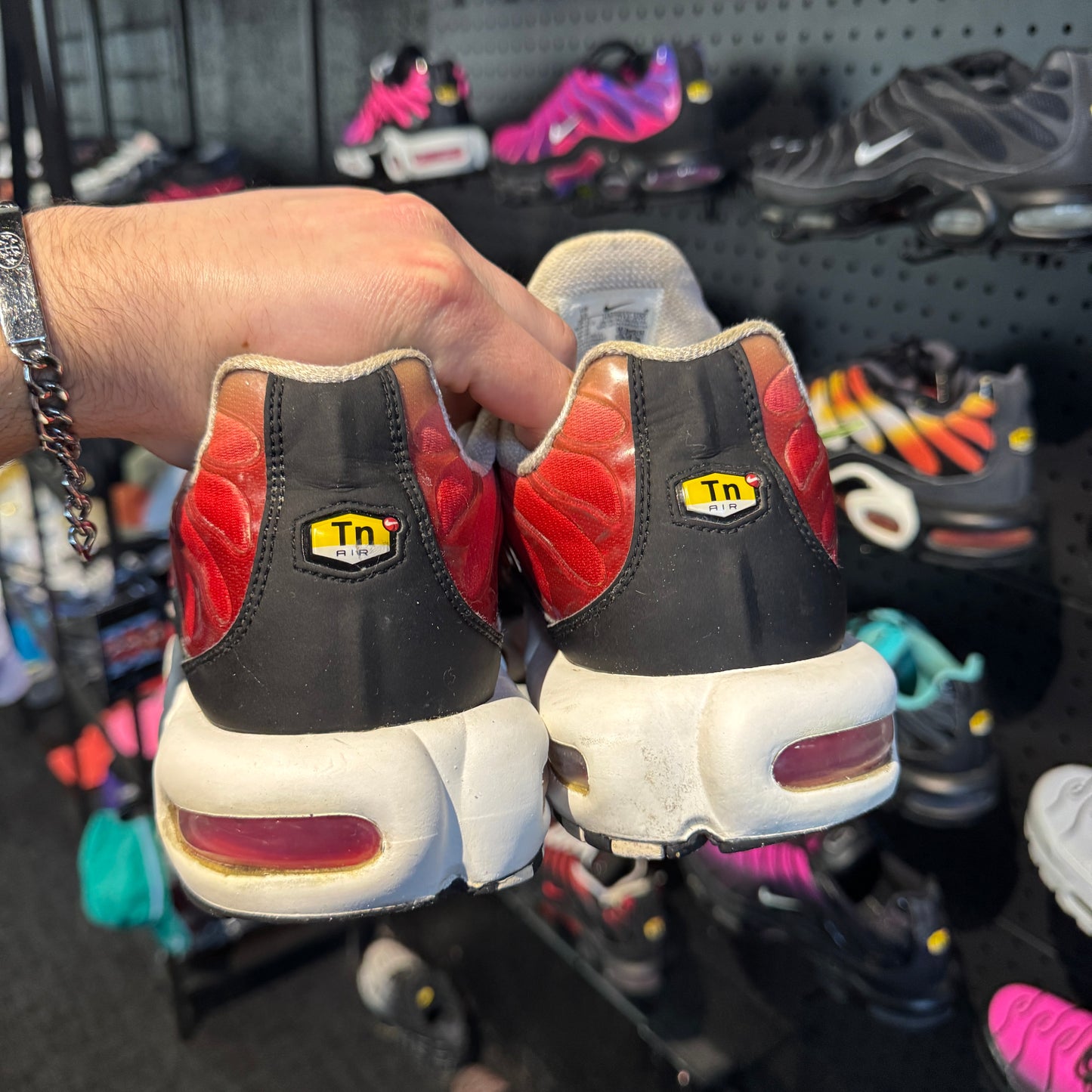 Nike Air Max Plus 'TN' White Black University Red (Second hand)