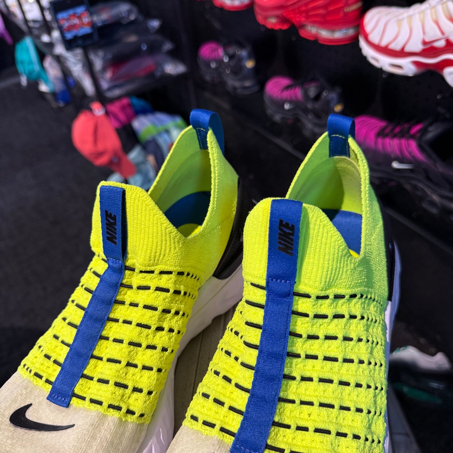 Nike Phantom React Run Flyknit 2 'Volt’ (Second hand)