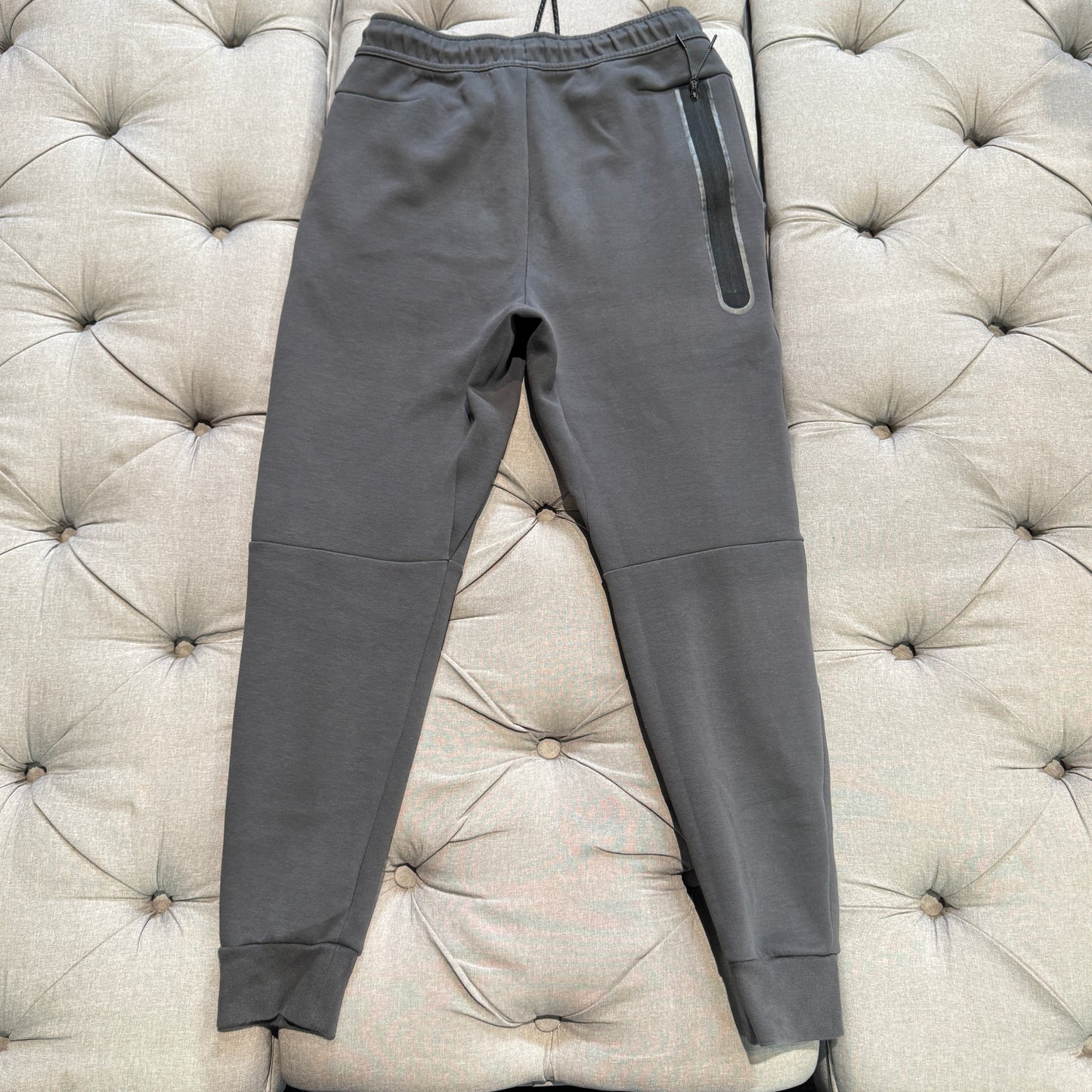 Nike Tech Fleece Track Pants 'Dark Grey/Neon Green' (Second hand)