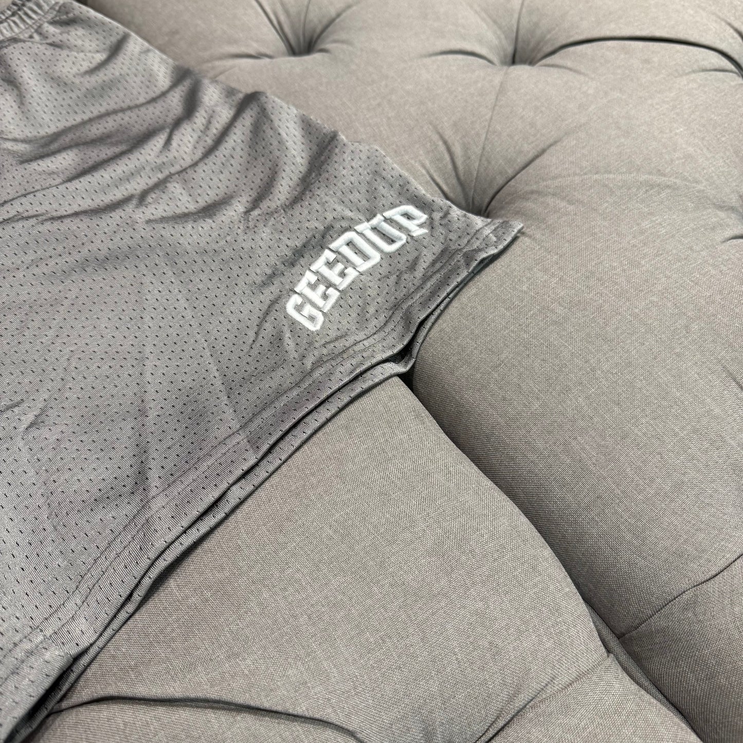 Geedup Small Logo Mesh Shorts 'Grey' (Second hand)