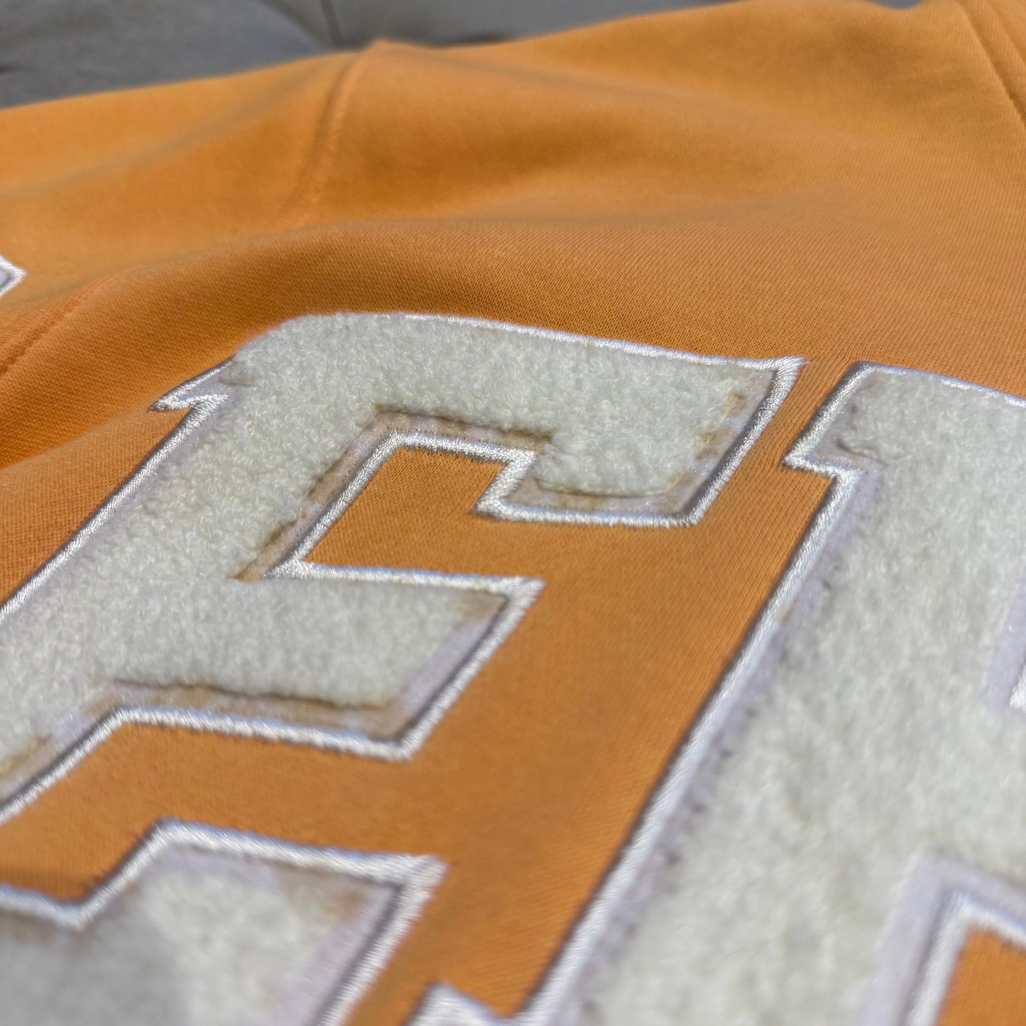 Geedup Team Logo Hoodie 'Peach' (Second hand)