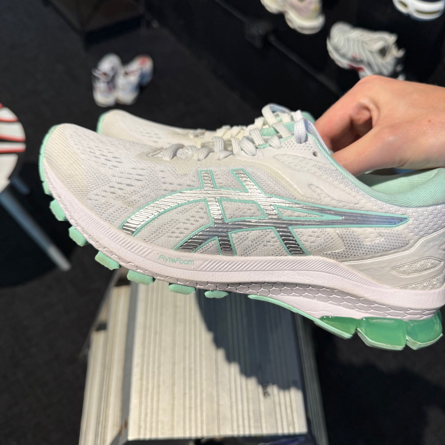 Asics GT-1000 White/Pure Silver Aqua Mint (Second hand)