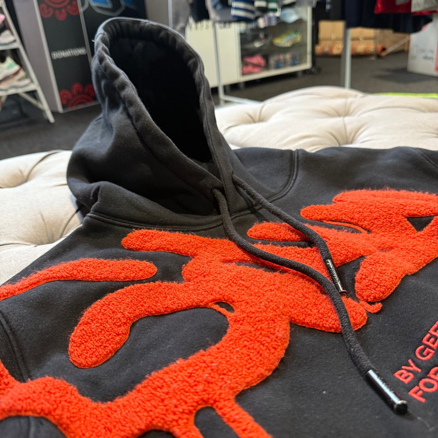 Geedup Handstyle Hoodie 'Black Burnt Orange' (Second hand)