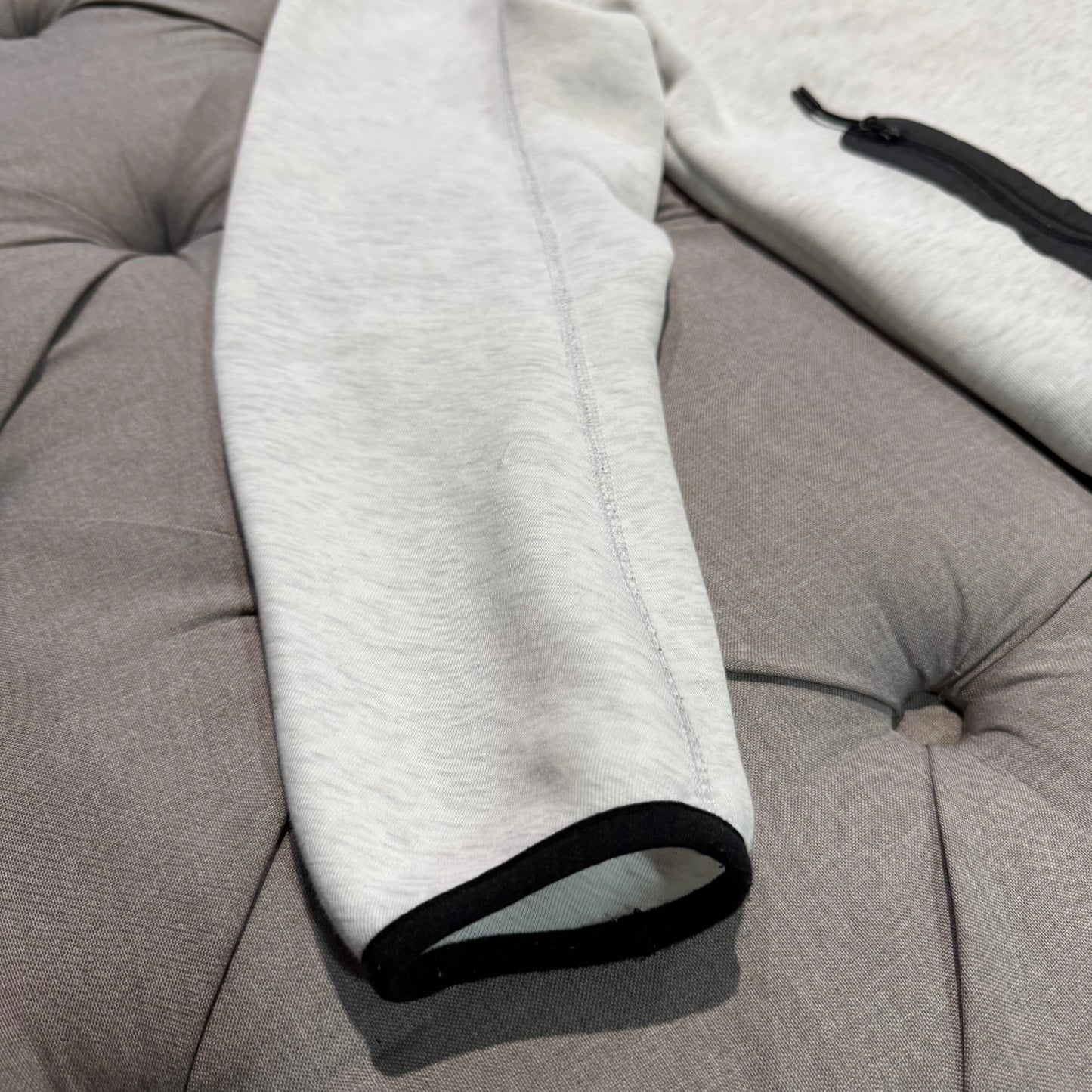 Nike Tech Fleece Jacket 'Cream Beige' (Second hand)