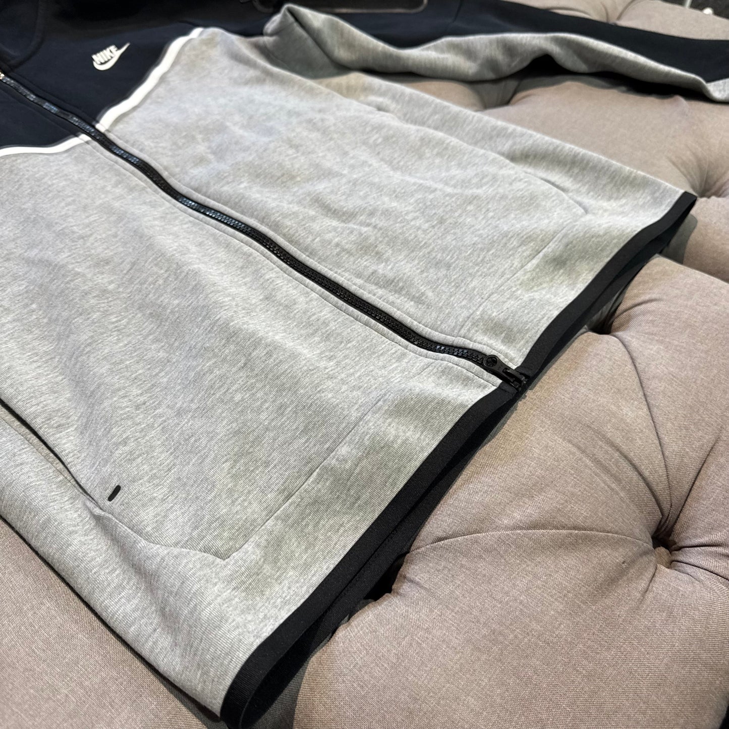 Nike Tech Fleece Jacket 'Black Grey' (Second hand)