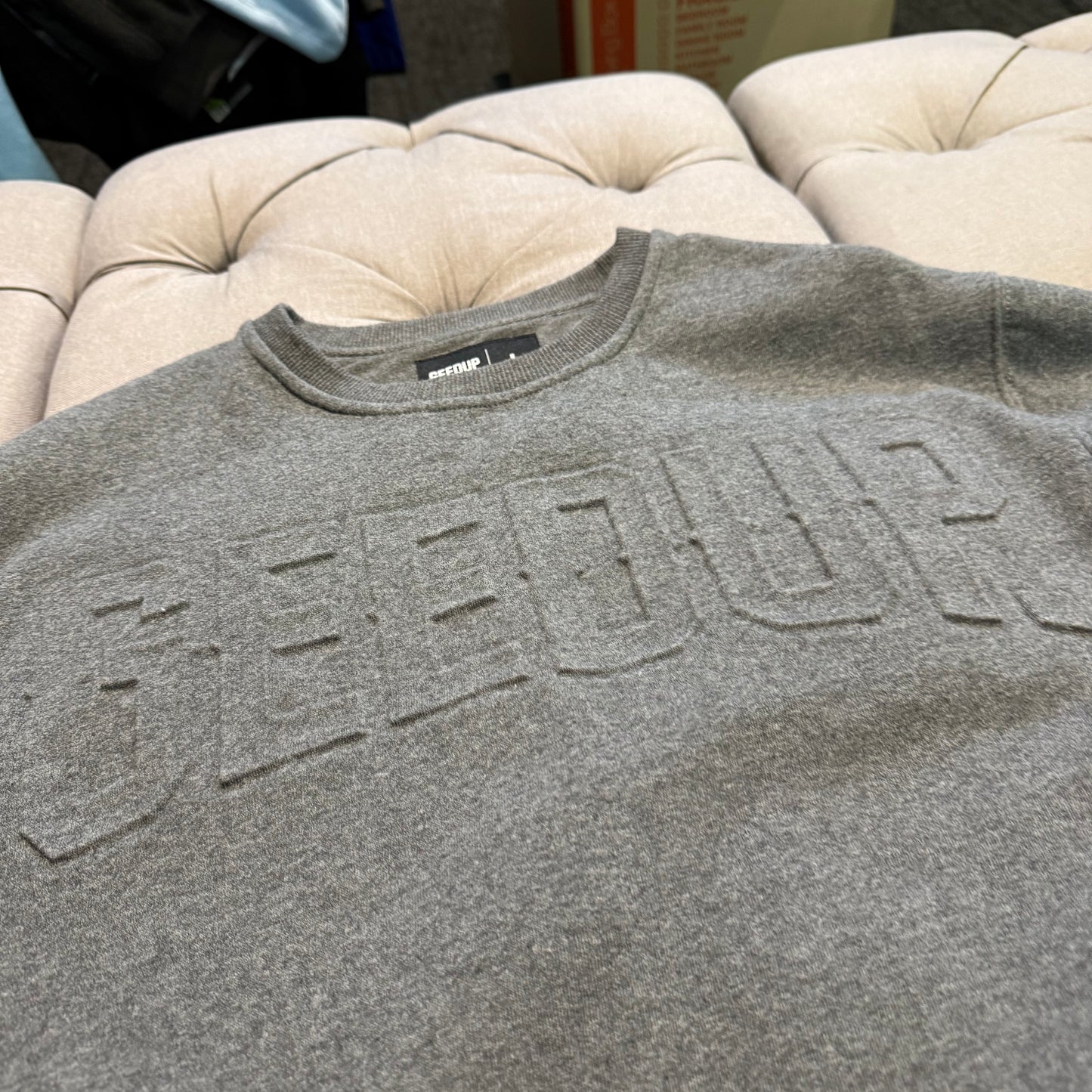 Geedup Embossed Logo Crewneck 'Dark Grey' (Second hand)