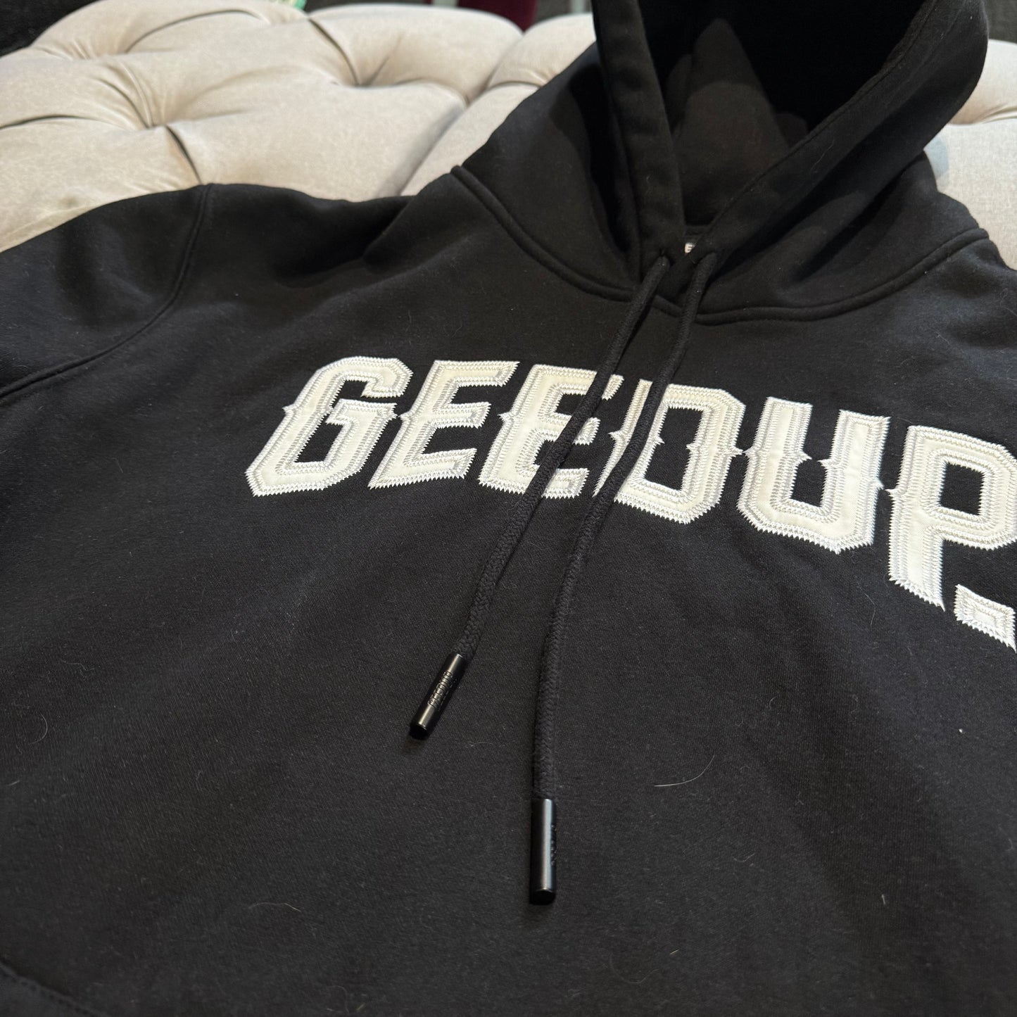 Geedup Cities Hoodie 'Black' (Second hand)