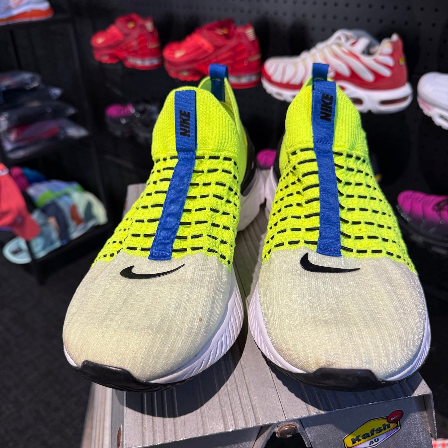 Nike Phantom React Run Flyknit 2 'Volt’ (Second hand)