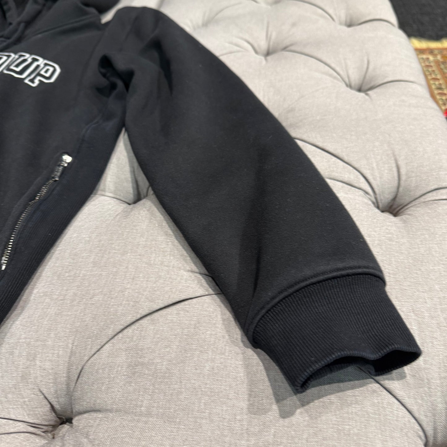 Geedup Proud Logo Hoodie 'Black' (Second hand)