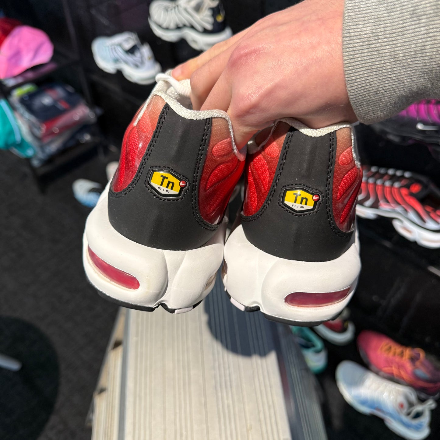 Nike Air Max Plus 'TN' White Black University Red (Second hand)