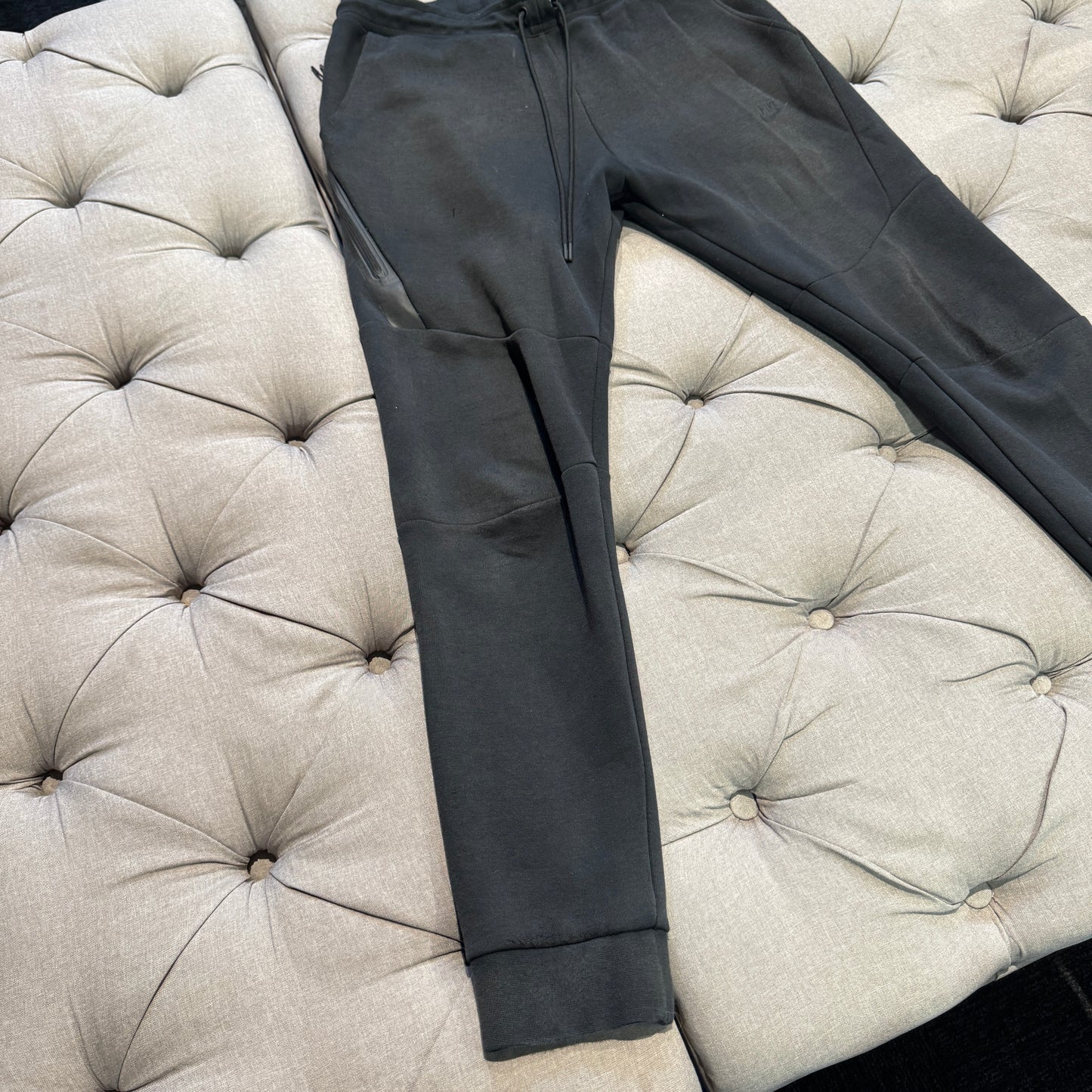 Nike Tech Fleece Track Pants 'Black' (Second hand)