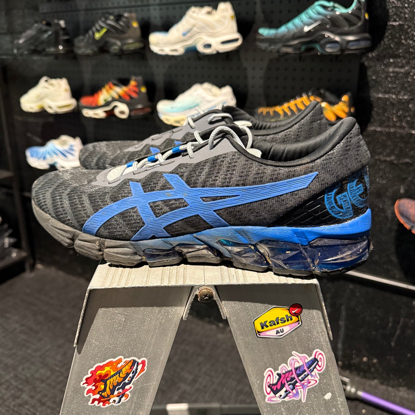 Asics Gel-Quantum 180 5 'Black Grey Electric Blue' (Second hand)
