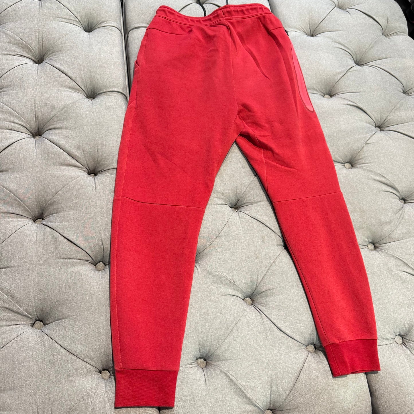 Nike Tech Fleece Track Pants 'Red' (Second hand)