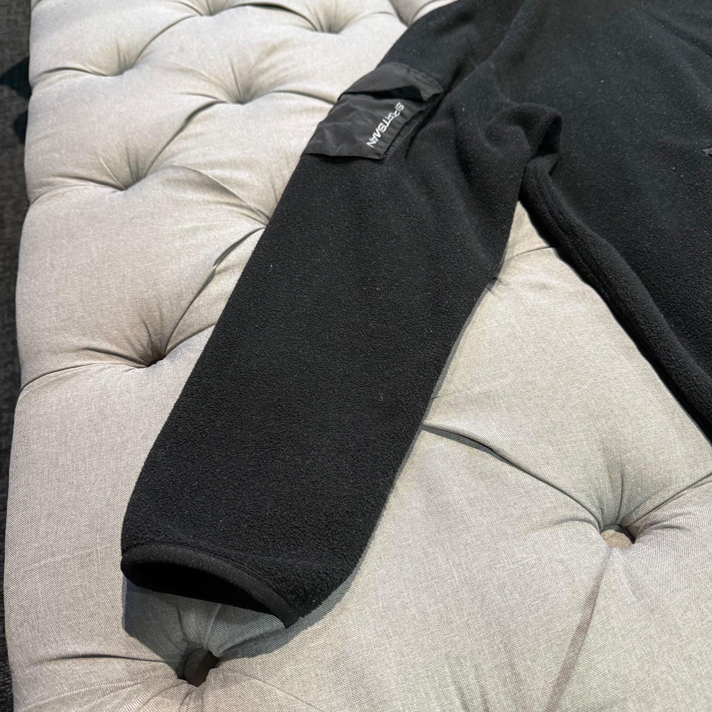 Geedup G Logo Fleece Jumper 'Black' (Second hand)