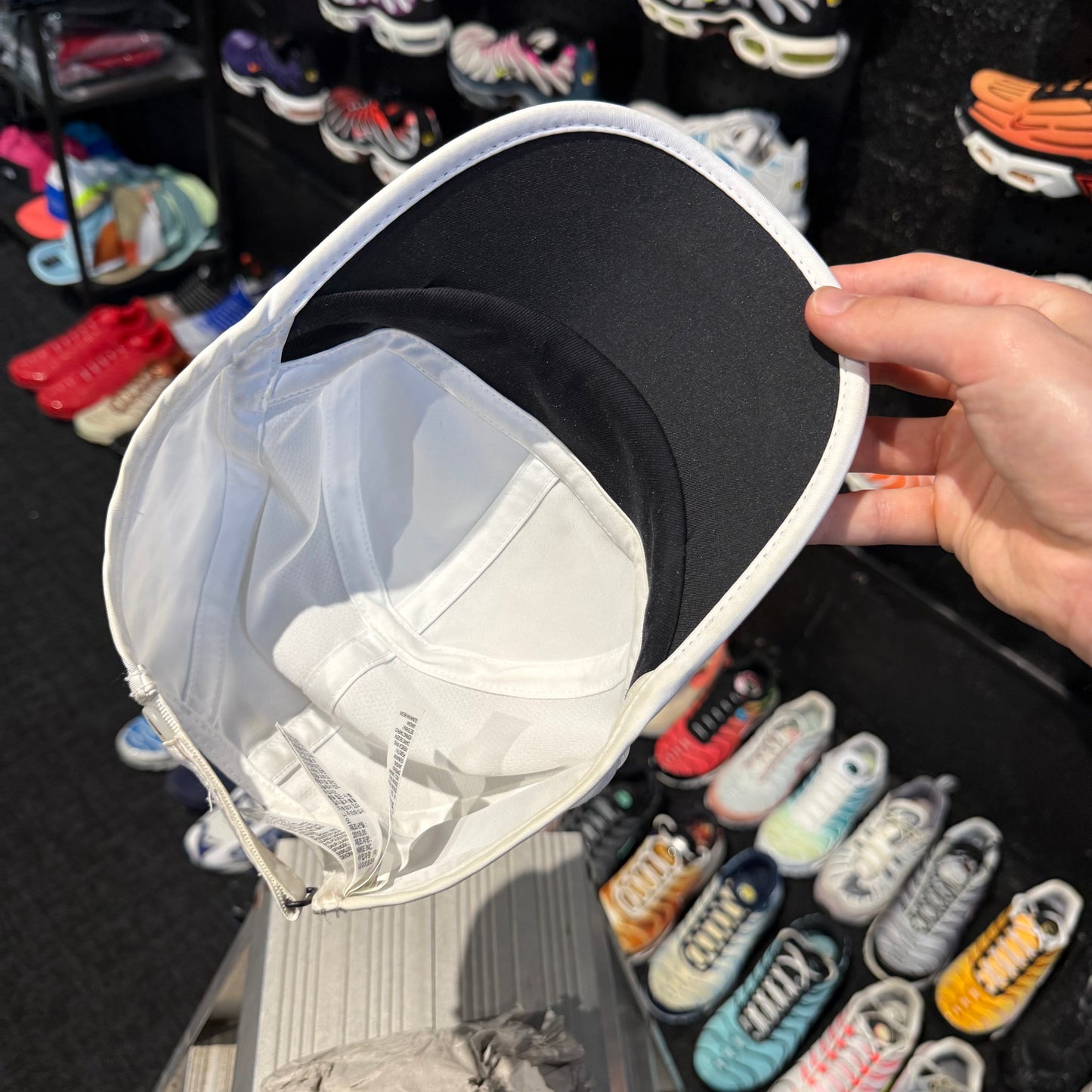 Nike Featherlight Drifit Cap 'White Black' (Second hand)