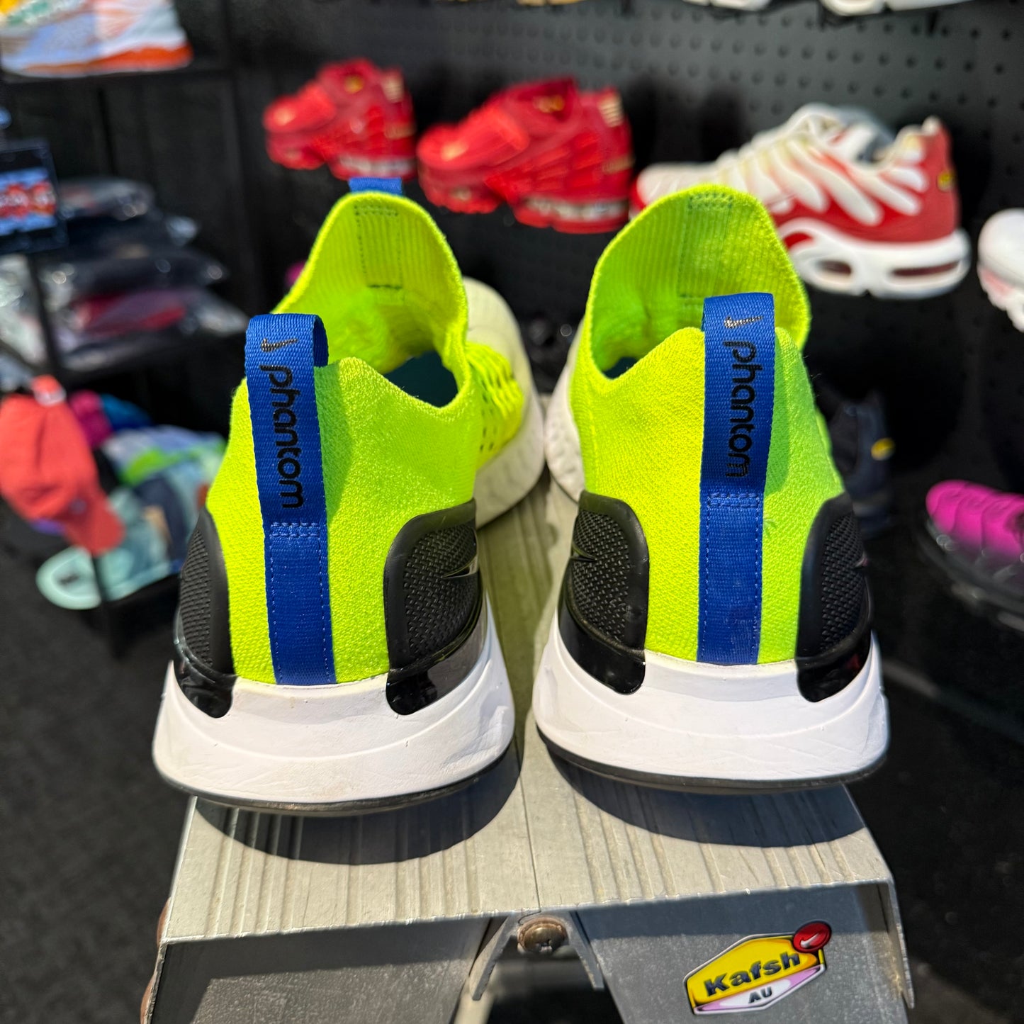 Nike Phantom React Run Flyknit 2 'Volt’ (Second hand)