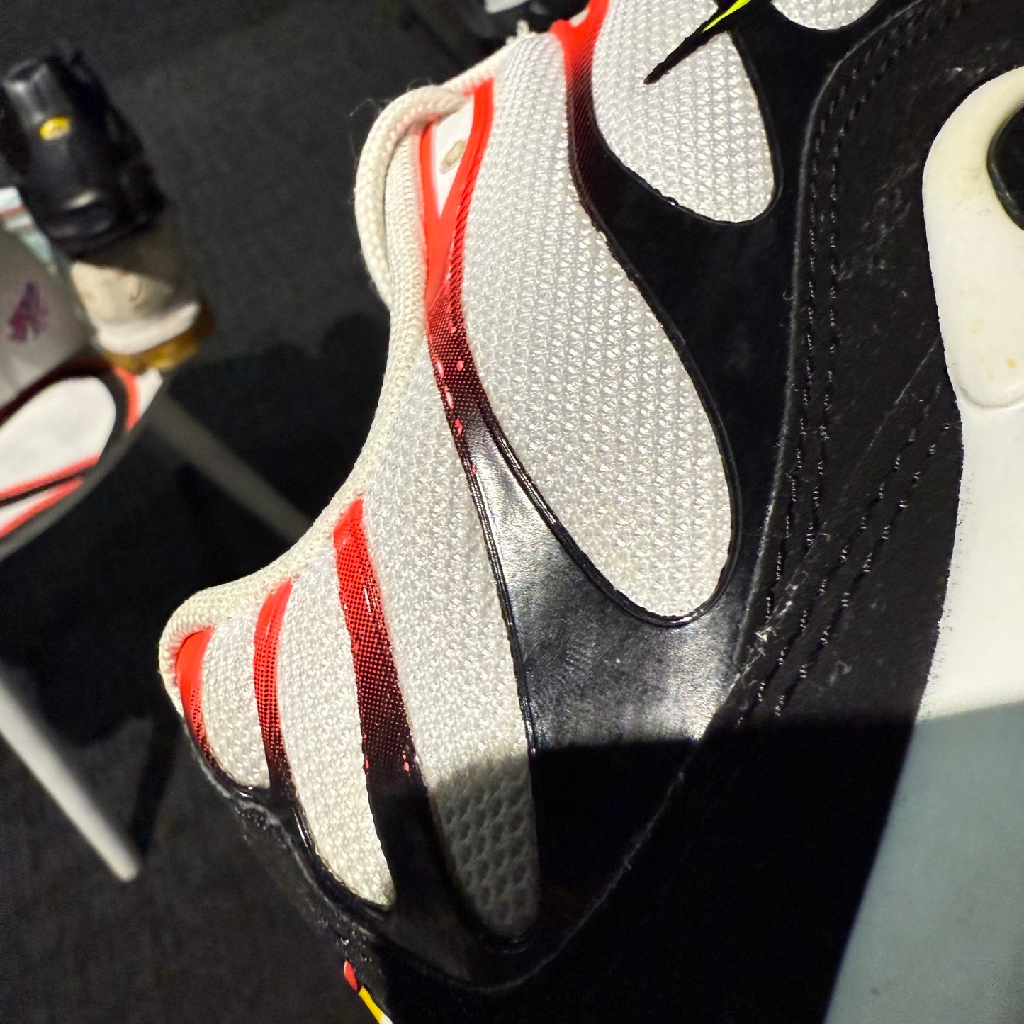 Nike Air Max Plus 'TN' White Crimson Venom (Second hand)